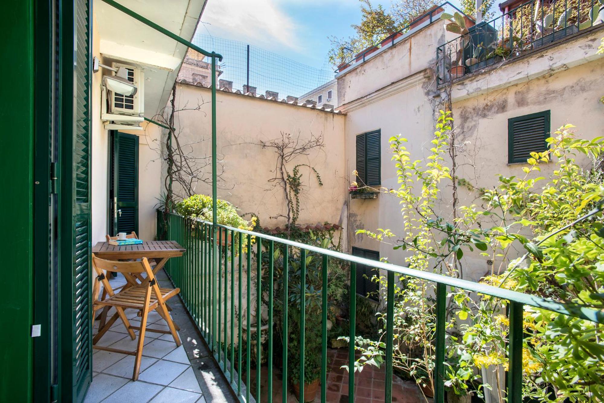 Palline Balcony Apartment Rom